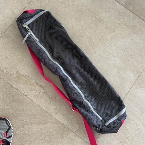 Lululemon yoga mat bag - Picture 4 of 5